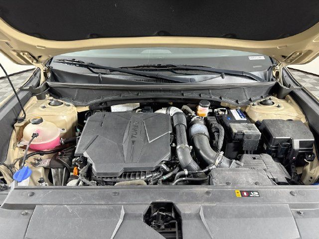 Used 2023 Hyundai Santa Cruz SEL Premium AWD/4WD image 45