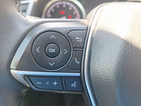 Used 2024 Toyota Camry XLE FWD image 20