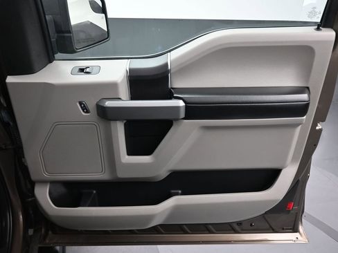Used 2016 Ford F150 XLT w/ Equipment Group 301A Mid AWD/4WD image 35