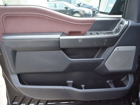 Used 2023 Ford F150 Lariat w/ Equipment Group 502A High AWD/4WD image 19