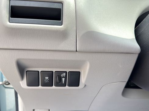 Used 2016 Toyota Prius V Three FWD image 19