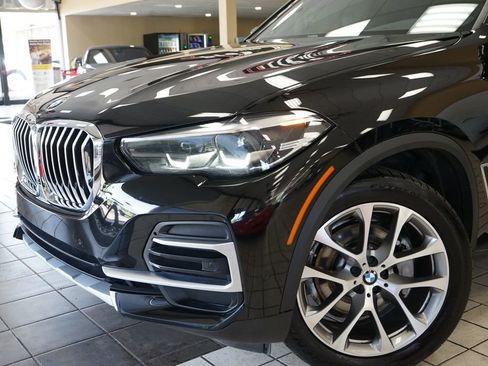 Used 2023 BMW X5 xDrive40i AWD/4WD image 24