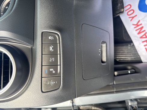 Used 2021 Hyundai Kona Ultimate w/ Cargo Package image 31