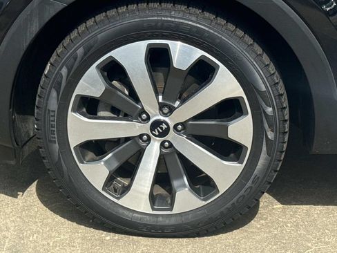Used 2021 Kia Telluride S AWD/4WD image 6