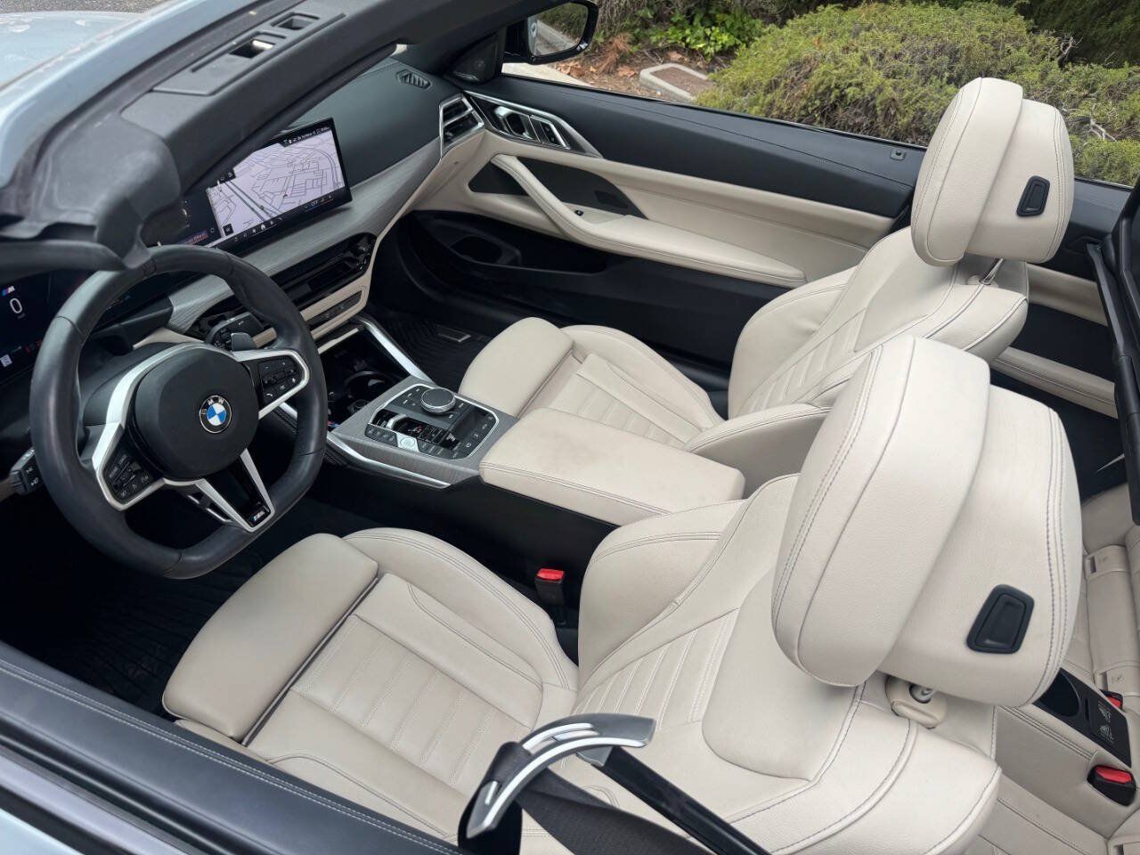 Used 2025 BMW 430i Convertible w/ M Sport Package RWD image 8