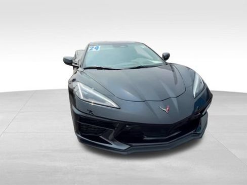 Used 2024 Chevrolet Corvette Stingray Preferred Cpe w/ 2LT RWD image 9