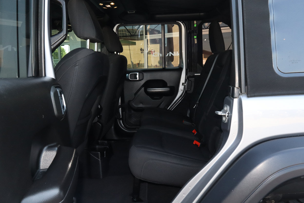 Used 2019 Jeep Wrangler Unlimited Sport S AWD/4WD image 8