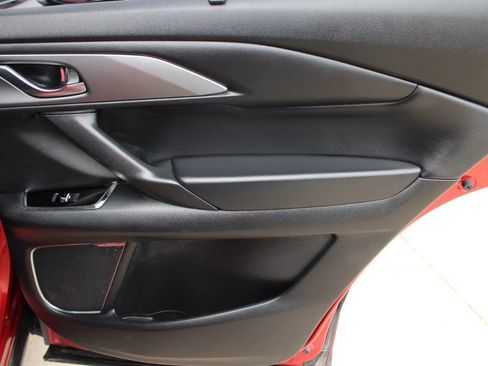 Used 2022 MAZDA CX-9 Touring Plus image 5