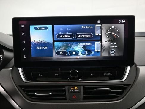 New 2026 Nissan Altima 2.5 SR w/ SR Midnight Edition Package FWD image 13