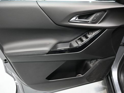 New 2026 Chevrolet Equinox LT w/ Convenience Package II image 25