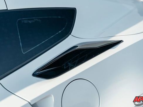 Used 2016 Chevrolet Corvette Z06 w/ 2LZ Preferred Equipment Group image 39