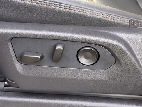 New 2026 GMC Sierra 3500 AT4 w/ AT4 Premium Plus Package image 17