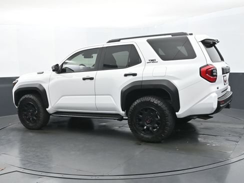 Used 2025 Toyota 4Runner TRD Off-Road image 3