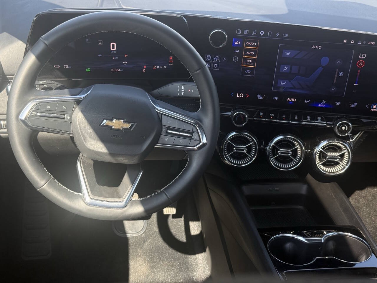 Used 2024 Chevrolet Blazer EV LT AWD/4WD image 20