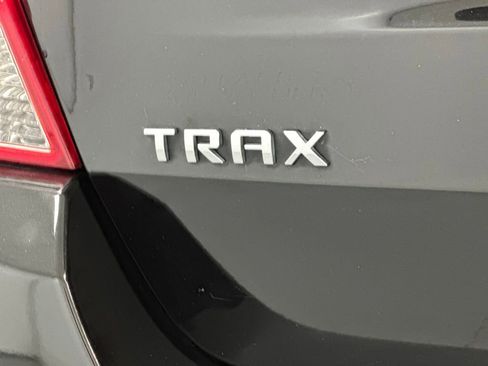 Used 2020 Chevrolet Trax LS w/ Tint and Cruise Package FWD image 21