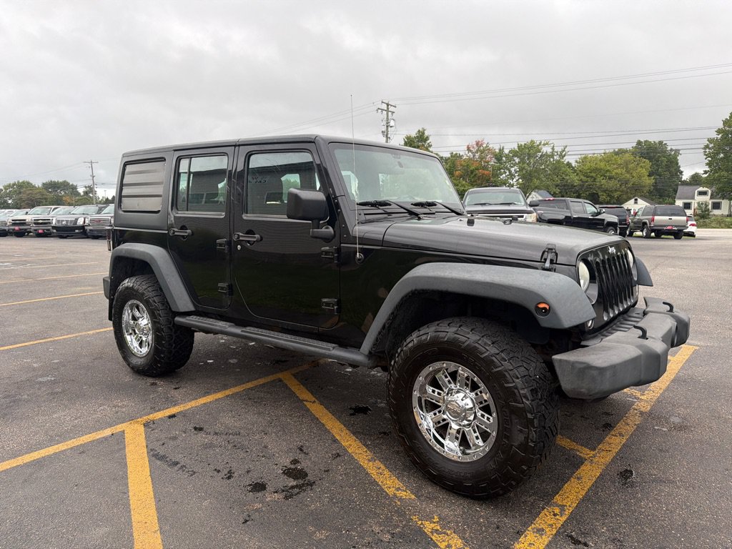 Used 2014 Jeep Wrangler Unlimited Sport w/ Mopar Black Appearance Group AWD/4WD image 4