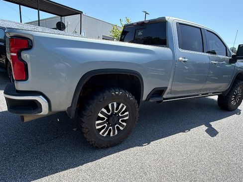 Used 2024 Chevrolet Silverado 2500 LTZ w/ LTZ Plus Package AWD/4WD image 8