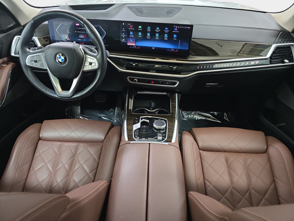 Certified 2023 BMW X7 xDrive40i w/ Premium Package AWD/4WD image 12