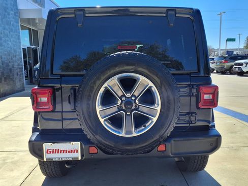 Used 2021 Jeep Wrangler Unlimited Sahara image 23