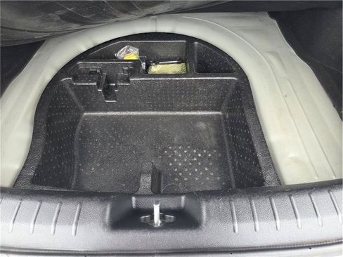 Used 2021 Kia Forte LXS FWD image 32