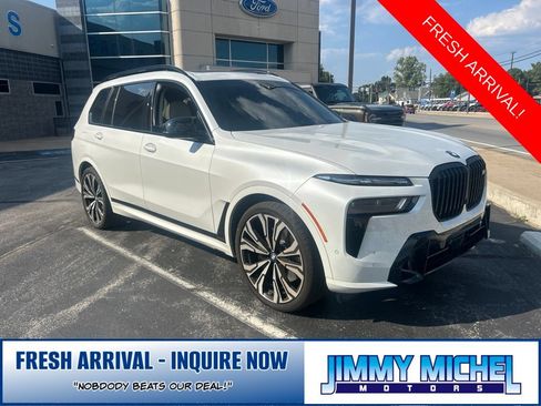 Used 2025 BMW X7 M60i AWD/4WD image 1