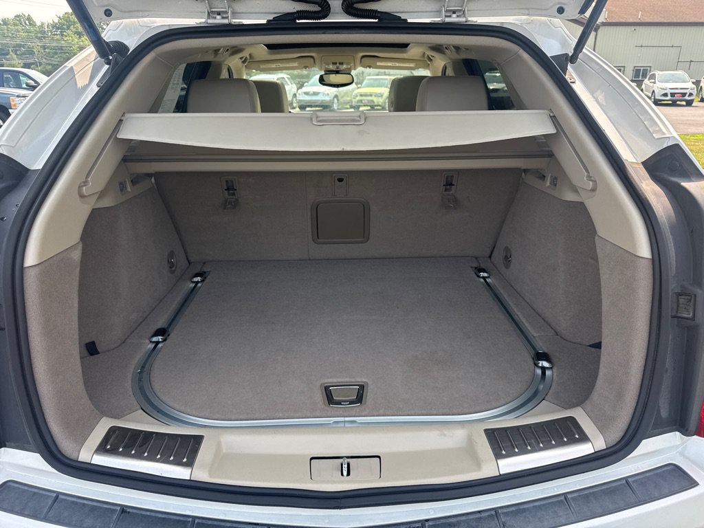Used 2010 Cadillac SRX Luxury FWD image 14