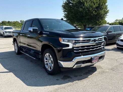 Used 2024 Chevrolet Silverado 1500 LTZ RWD image 7