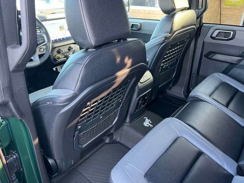 Used 2024 Ford Bronco Black Diamond image 28