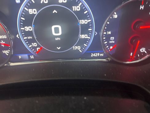 Certified 2024 GMC Terrain Denali w/ Black Diamond Edition image 12