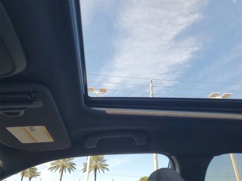 New 2026 Subaru Forester Premium image 32