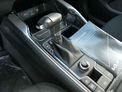 New 2026 Kia Sorento LX image 19