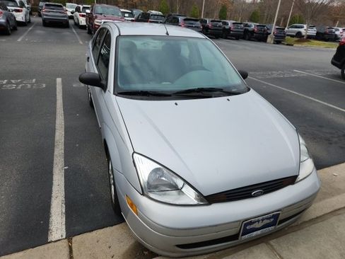 Used 2002 Ford Focus SE image 5