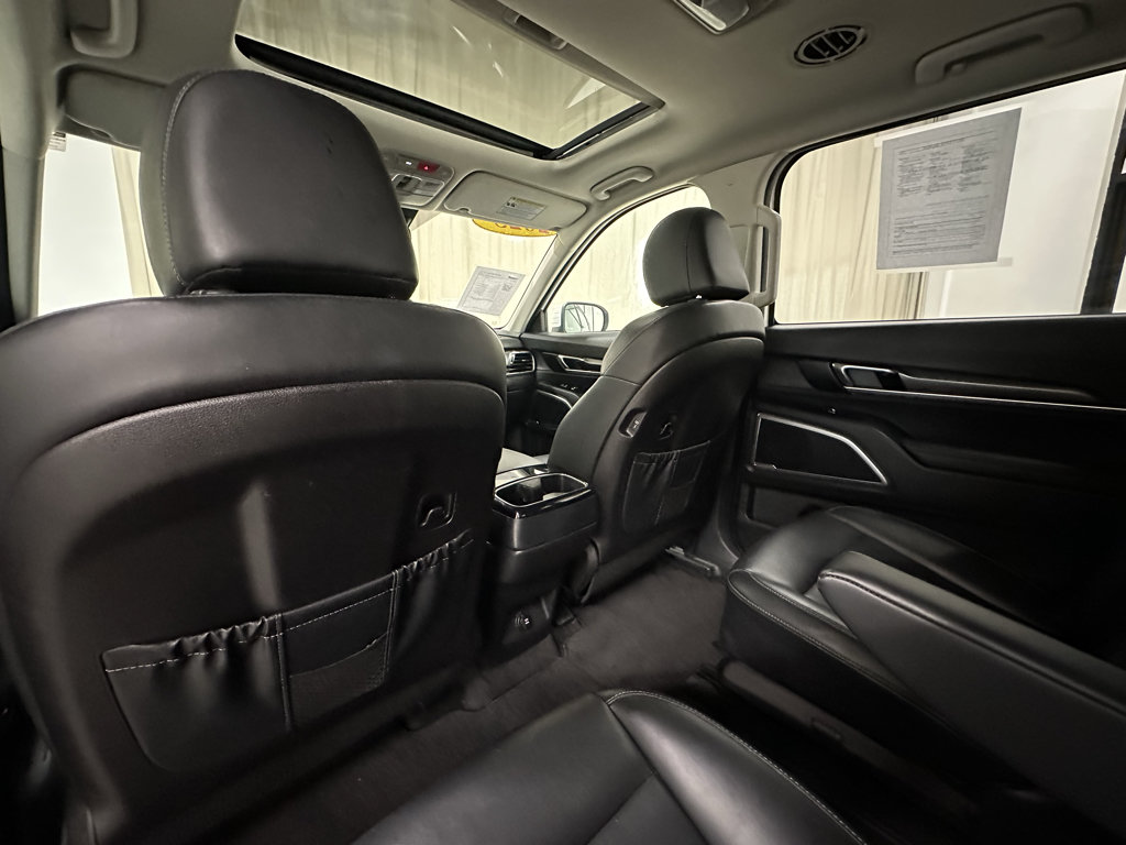 Used 2025 Kia Telluride S AWD/4WD image 22