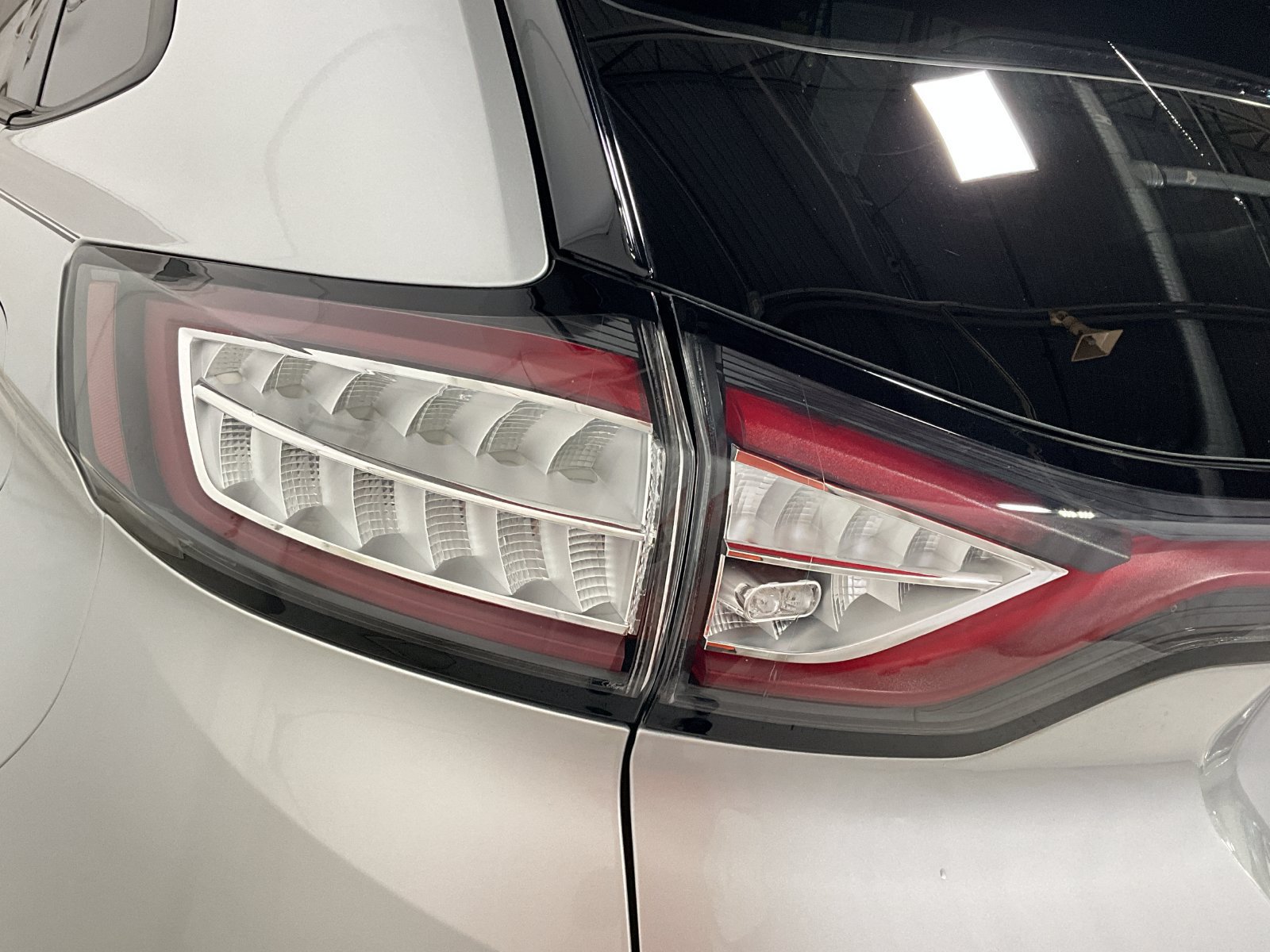Used 2015 Ford Edge Sport w/ Equipment Group 401A AWD/4WD image 28