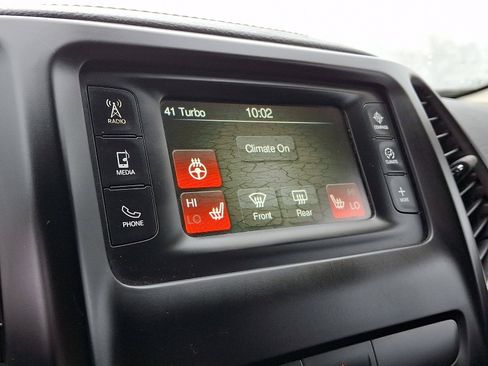 Used 2017 Jeep Cherokee Latitude w/ Cold Weather Group image 26