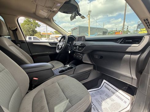 Used 2020 Ford Escape S FWD image 18