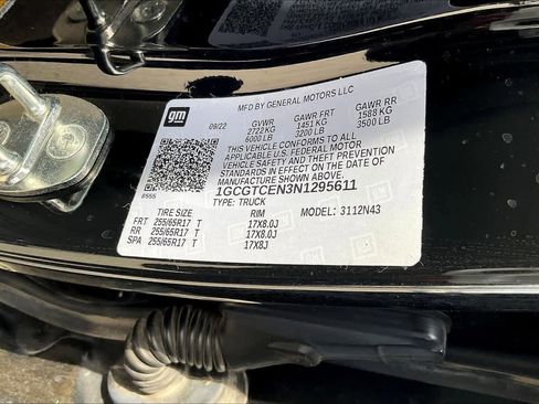 Used 2022 Chevrolet Colorado LT w/ LT Convenience Package image 27