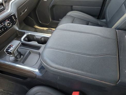 Used 2024 Chevrolet Silverado 1500 LT Trail Boss w/ LT Trail Boss Premium Package image 20