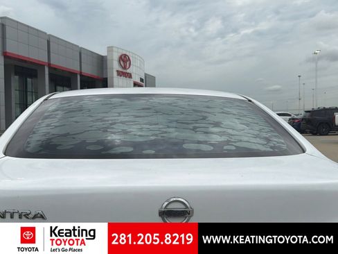 Used 2017 Nissan Sentra S FWD image 4
