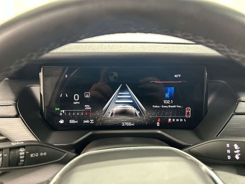 Certified 2024 GMC Acadia Elevation w/ Luxury Package image 13