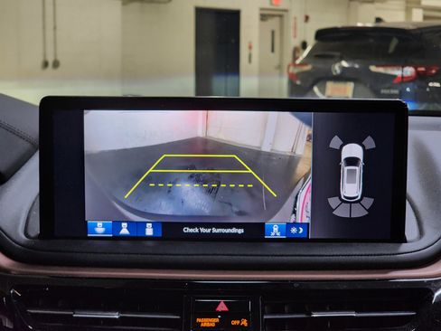 Certified 2025 Acura MDX SH-AWD w/ Technology Package image 25