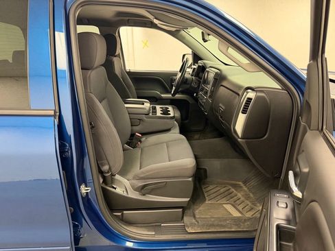 Used 2019 Chevrolet Silverado 1500 LT w/ All Star Edition AWD/4WD image 9