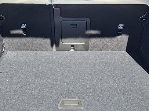 New 2026 Volvo XC60 T8 Ultra w/ Climate Package image 20