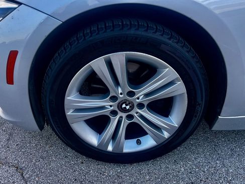 Used 2017 BMW 330i Sedan image 31