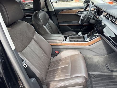 Used 2021 Audi A8 L 4.0T image 29