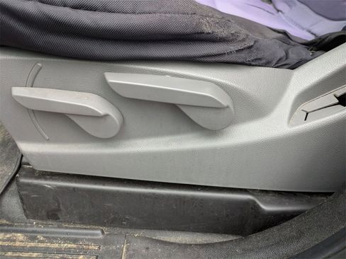 Used 2017 Chevrolet Silverado 1500 W/T image 22