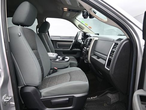 Used 2014 RAM 2500 Big Horn image 33