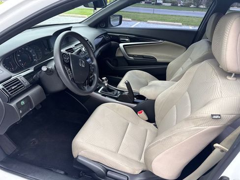 Used 2017 Honda Accord LX-S image 10