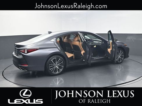 New 2025 Lexus ES 350 350 image 31