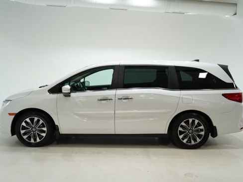 Used 2023 Honda Odyssey EX-L image 4